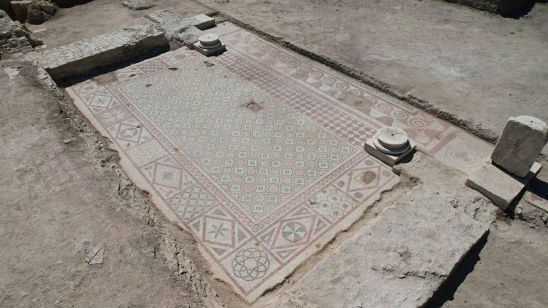 کشف موزاییک ۱۰۵ متری روم باستان در ترکیه؛ رازهای تازه از پمپئیوپولیس